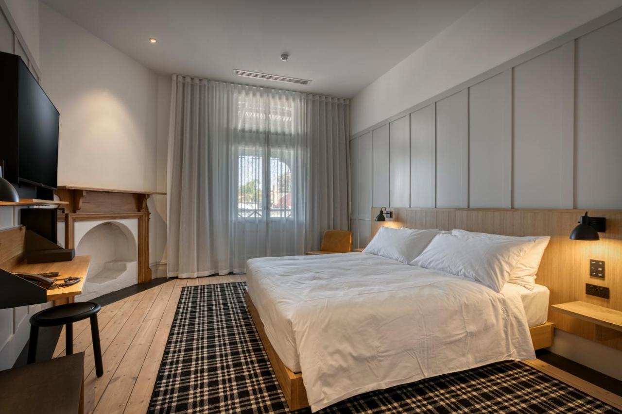 Farmers Home Hotel ノーサム エクステリア 写真