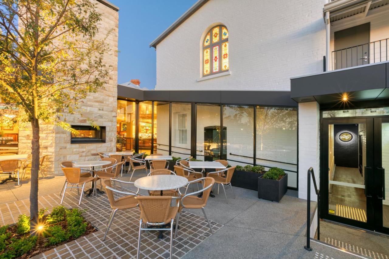 Farmers Home Hotel ノーサム エクステリア 写真